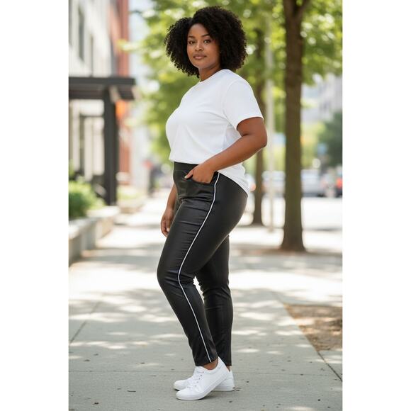 Lane Bryant pull on pants Stretch Black Shimmer Sequin Stripe Super Cute 26/28 - Picture 1 of 7